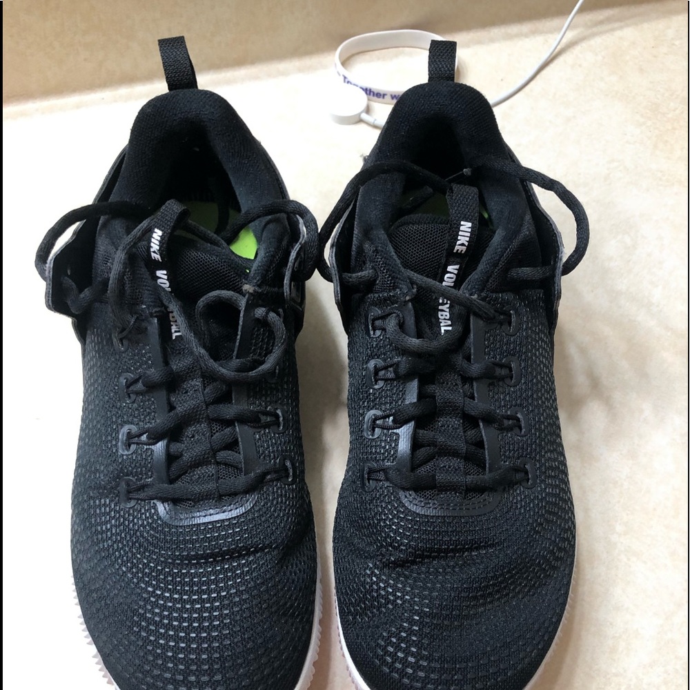 Nike volleyball shoes